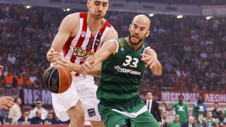 LIVE: Ολυμπιακός – Παναθηναϊκός 40-36 (Ημίχρονο)