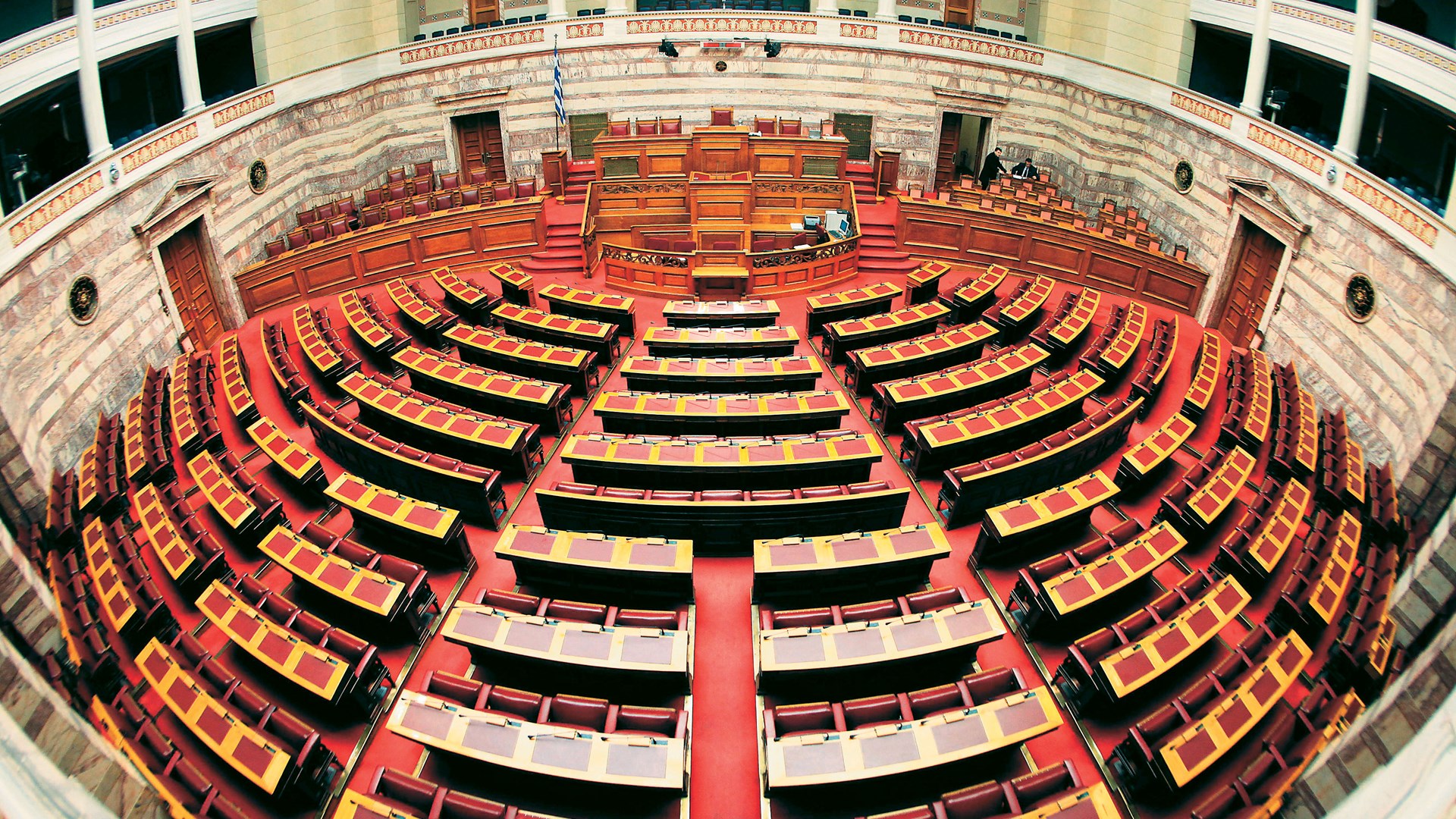 ΑΠΕΥΘΕΙΑΣ – Η συζήτηση στη Βουλή για την ταυτότητα φύλου