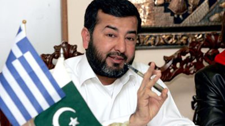 Πρόεδρος Πακιστανικής Κοινότητας στον Realfm 97,8: Ο Δήμαρχος και η Αστυνομία συγκαλύπτουν τις επιθέσεις των Χρυσαυγιτών