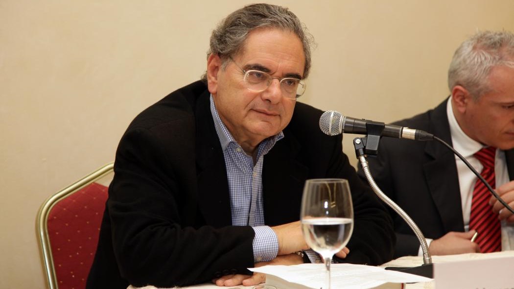 Ανδριανόπουλος: Παράθυρο παράνομης μετανάστευσης η δήλωση αλλαγής φύλου