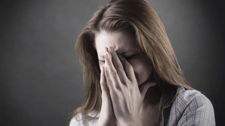 Κατέσχεσαν 8 ευρώ από λογαριασμό άνεργης μητέρας – Τι είπε στον Realfm 97,8