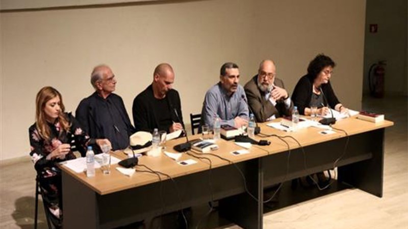 Βαρουφάκης στην παρουσίαση του βιβλίου του: Δεν ξαναμιλάω για το 2015 – Ταινία ετοιμάζει ο Γαβράς