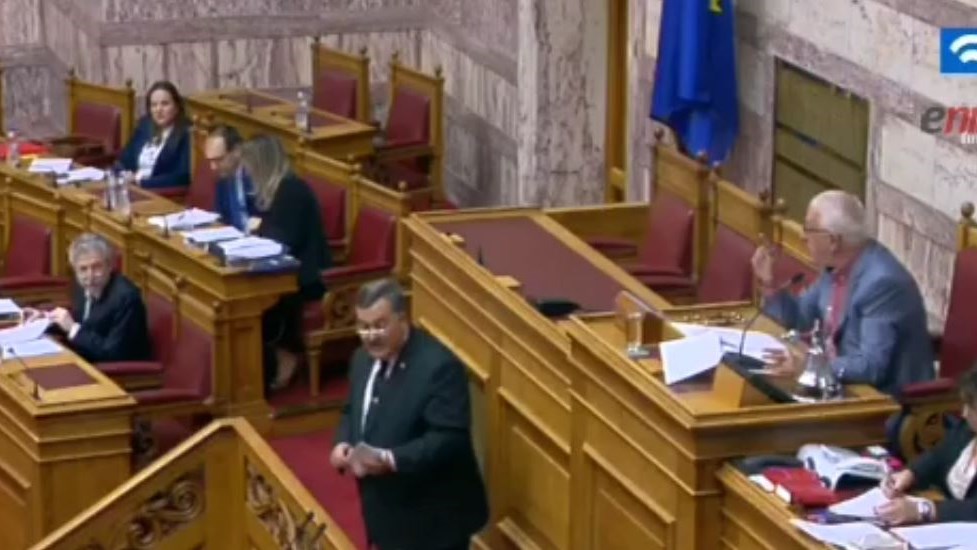 Πρωινός καβγάς στη Βουλή – ΒΙΝΤΕΟ