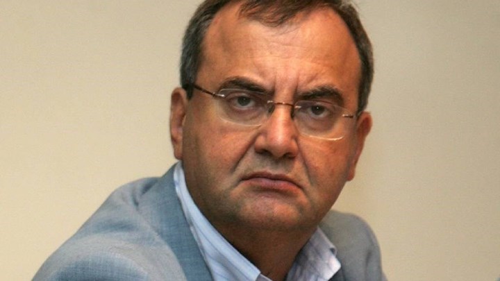 Τι απαντά ο Στρατούλης στον πρόεδρο των συμβολαιογράφων μέσω του Realfm 97,8