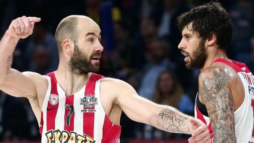 As: Κορυφαία ομάδα της δεκαετίας ο Ολυμπιακός