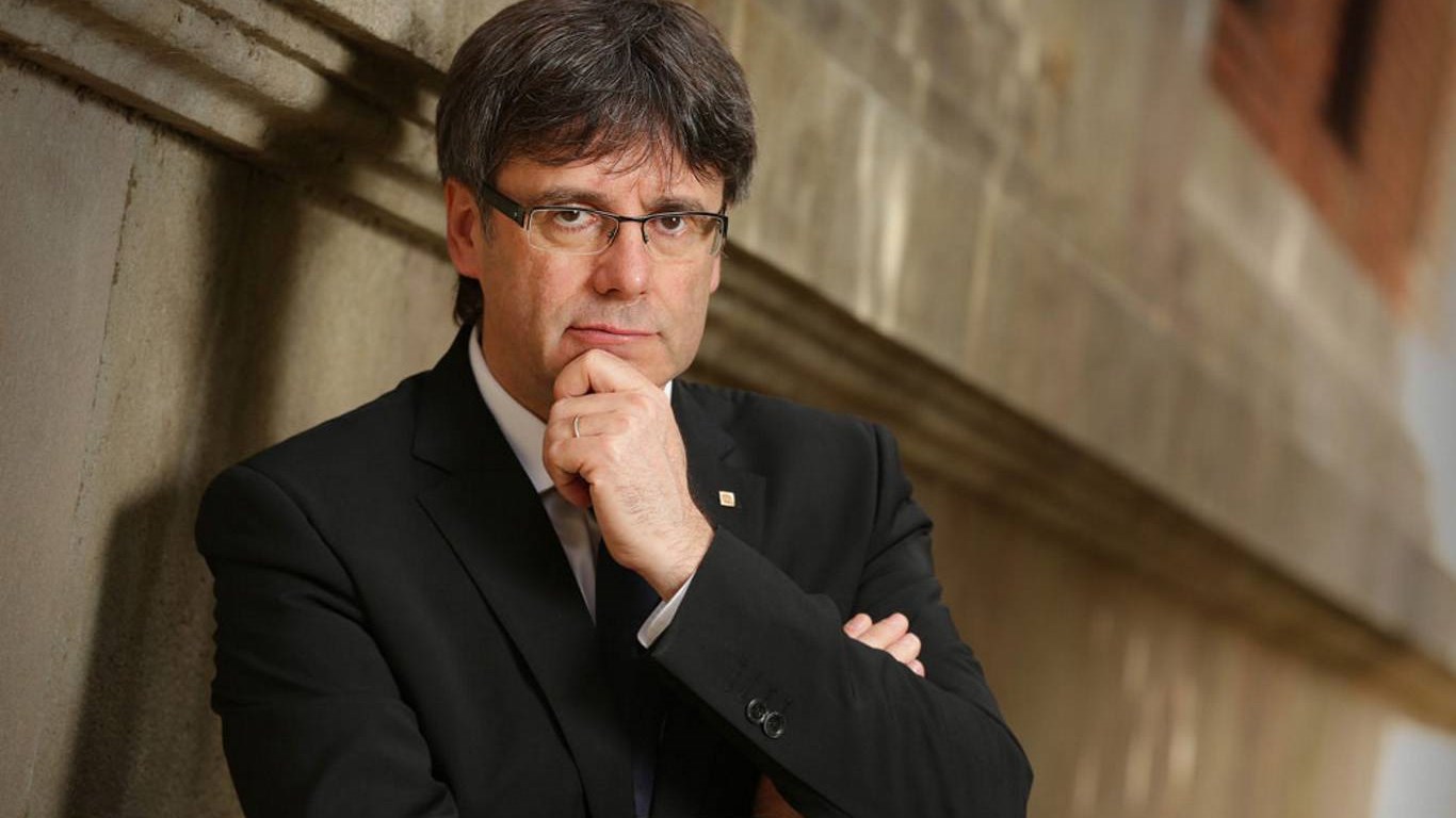 Το σχόλιο της El Pais για τη στάση του Καταλανού ηγέτη: “Η… kolotumba του Πουτζδεμόν”