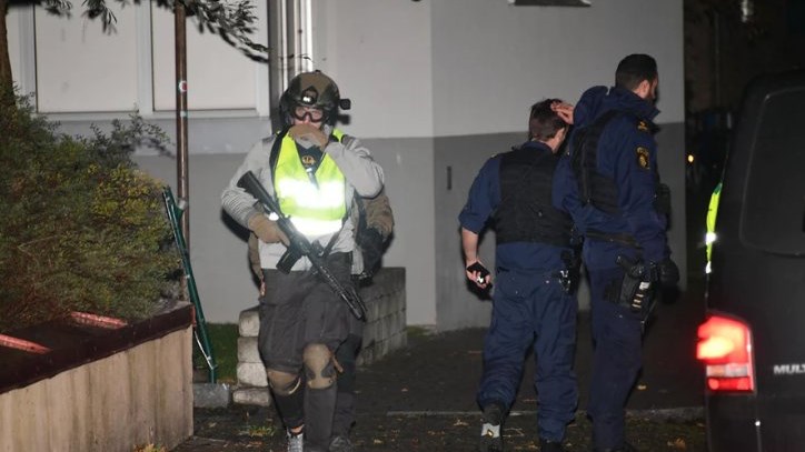 Τέσσερις τραυματίες από πυρά ενόπλου σε αγορά της Σουηδίας – ΦΩΤΟ