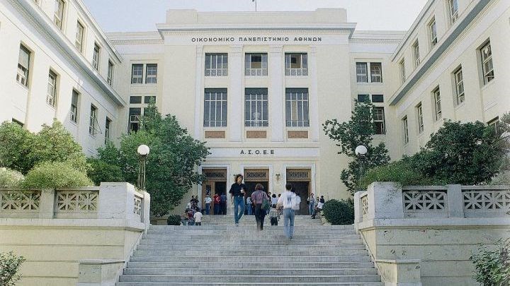 Ξυλοδαρμό ΑμΕΑ στο Οικονομικό Πανεπιστήμιο Αθηνών καταγγέλλει ο Απόστολος Δοξιάδης
