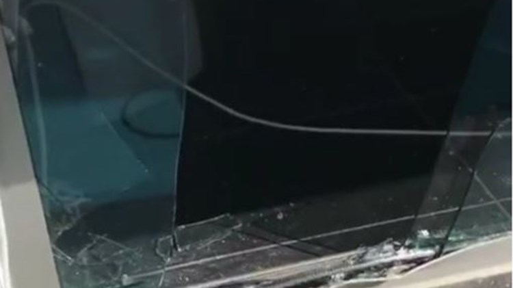 Έτσι διέρρηξαν το σπίτι του Σέρχιο Αραούχο της ΑΕΚ – ΒΙΝΤΕΟ