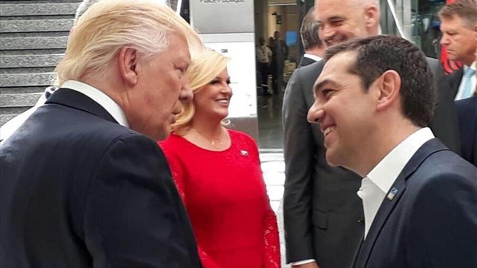 Ο Τσίπρας απόψε στον Λευκό Οίκο – Τι περιμένει να ακούσει από τον Τραμπ και τι θα του πει
