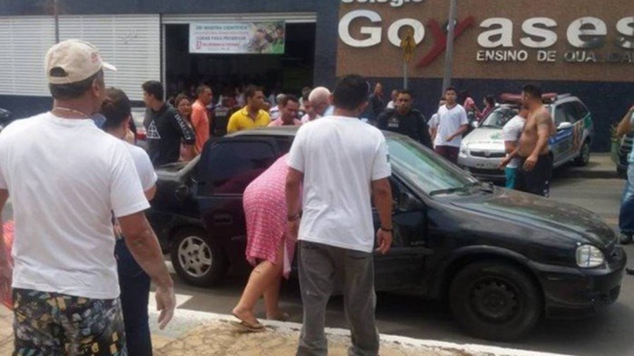 Έφηβος άνοιξε πυρ σε σχολείο στη Βραζιλία – Δύο μαθητές νεκροί