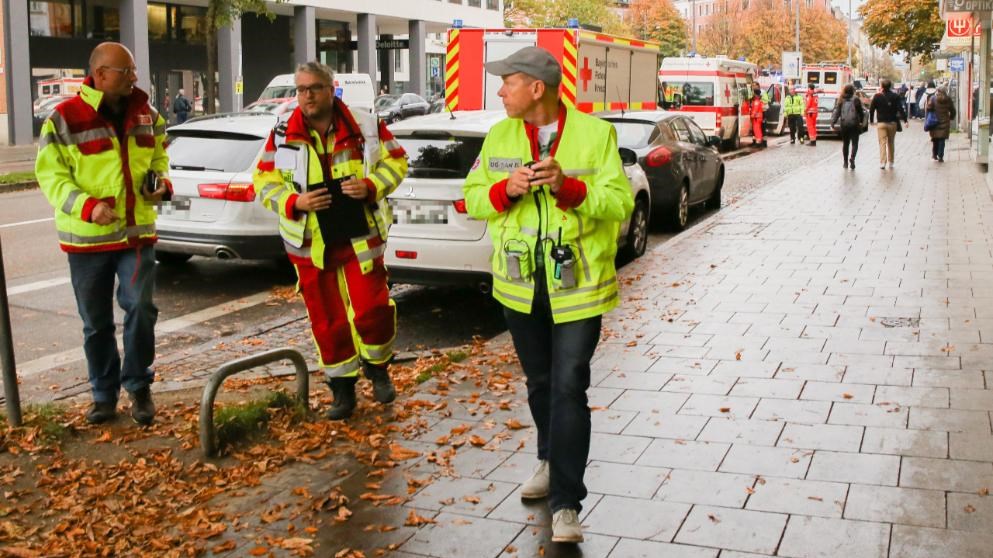 Τρόμος στο Μόναχο μετά την επίθεση με μαχαίρι στο κέντρο της πόλης – Πέντε τραυματίες – ΦΩΤΟ