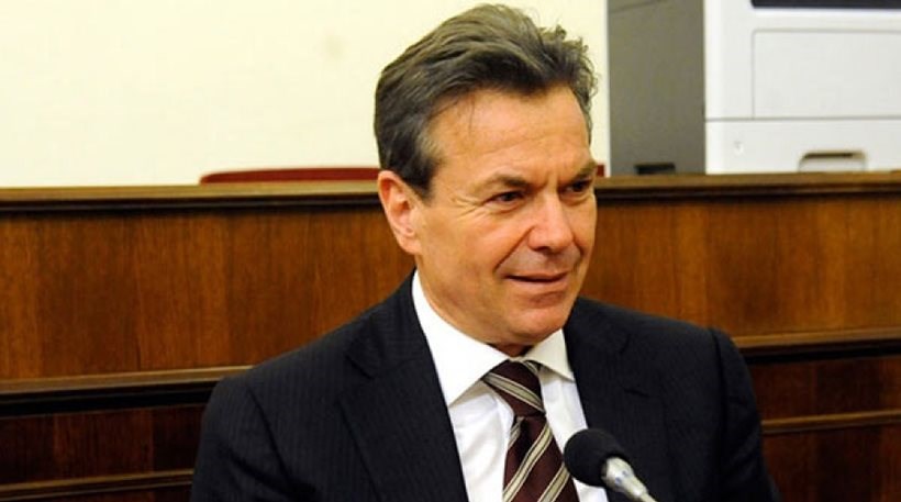 Πετρόπουλος: Κατώτατο όριο 384 ευρώ στις συντάξεις χηρείας