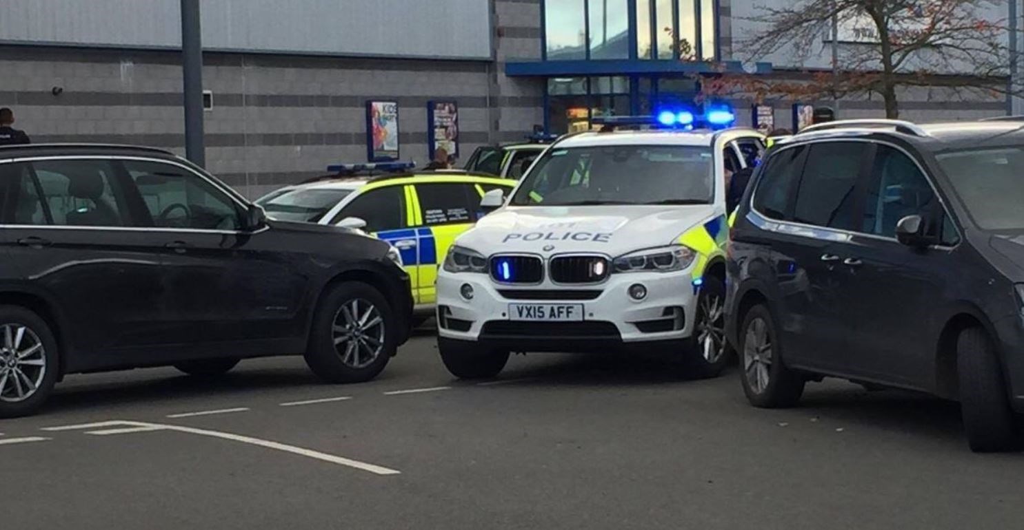 Βρετανική αστυνομία: Η ομηρία στο πάρκο ψυχαγωγίας δεν έχει σχέση με τρομοκρατία