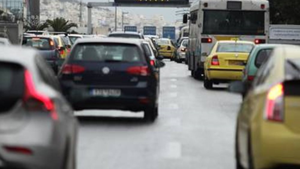 Κυκλοφοριακό κομφούζιο στο κέντρο της Αθήνας – Ποιοι δρόμοι έχουν αυξημένη κίνηση