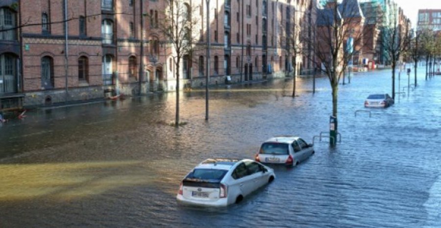 Κακοκαιρία σαρώνει την κεντρική Ευρώπη – Τουλάχιστον 5 νεκροί