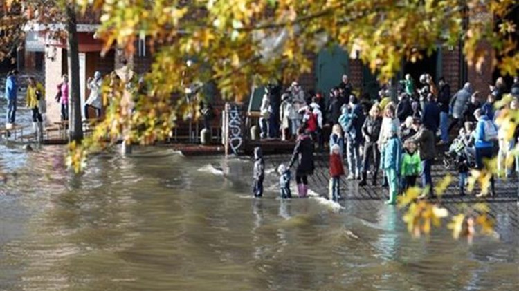 Φονική κακοκαιρία στην κεντρική Ευρώπη – Μεγαλώνει η λίστα των θυμάτων