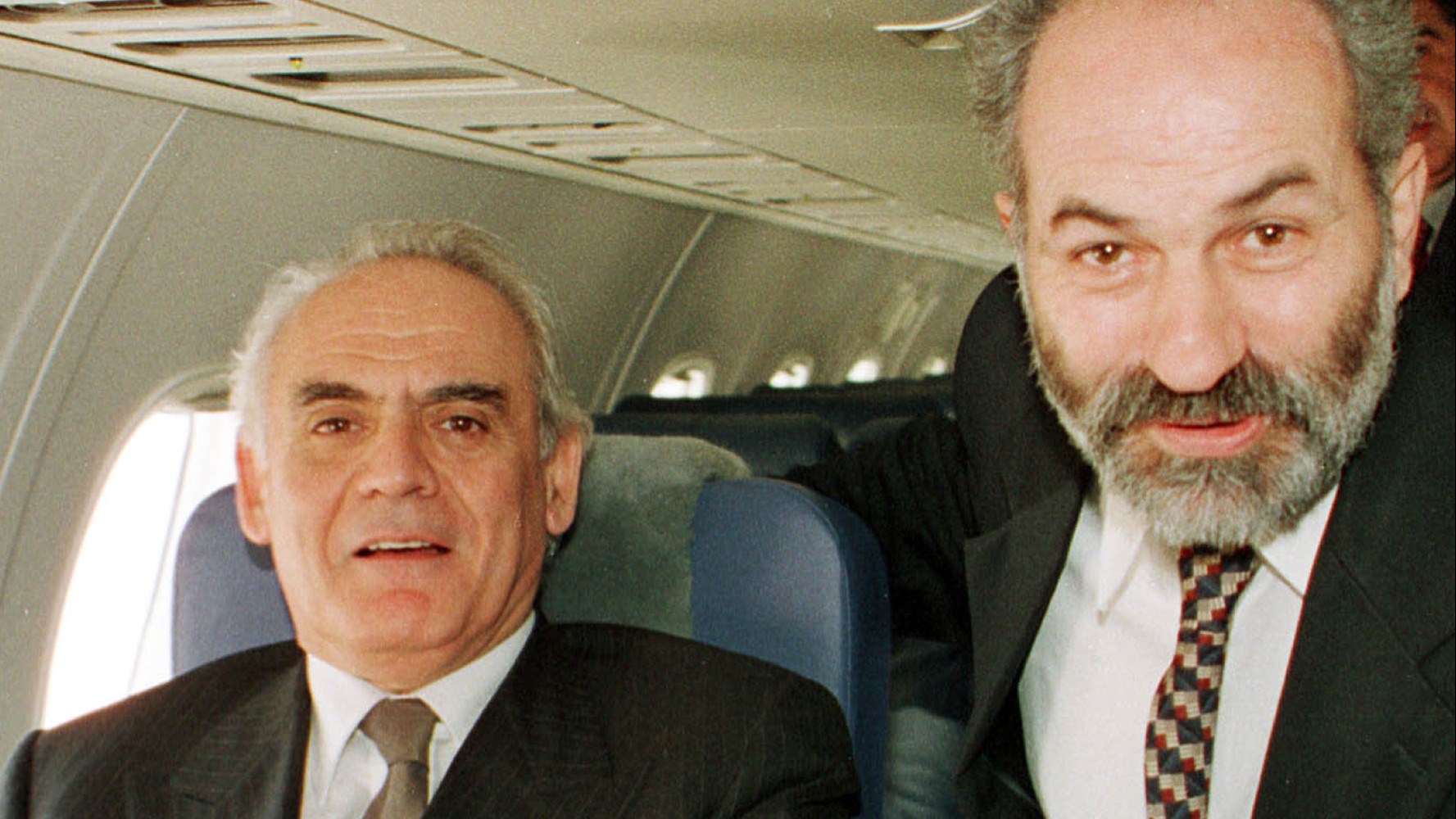 Τσοχατζόπουλος και Σμπώκος προσπαθούν να πείσουν τους δικαστές