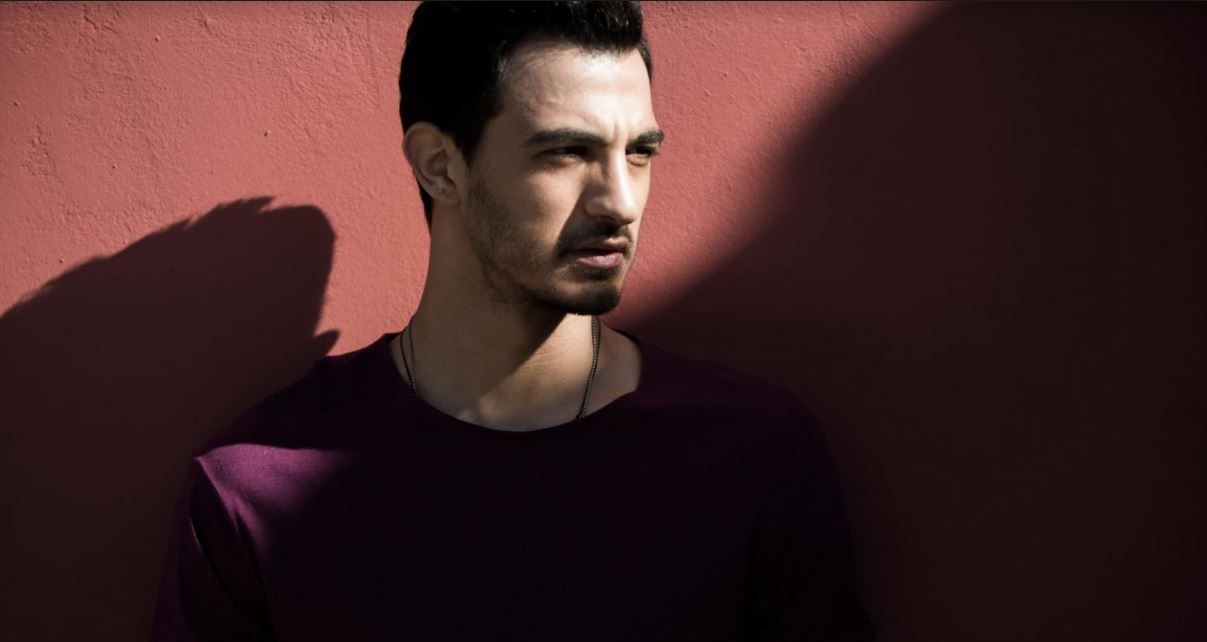 Ο Δήμος Αναστασιάδης πλάι στη Μπουλέ στο «Grease»!