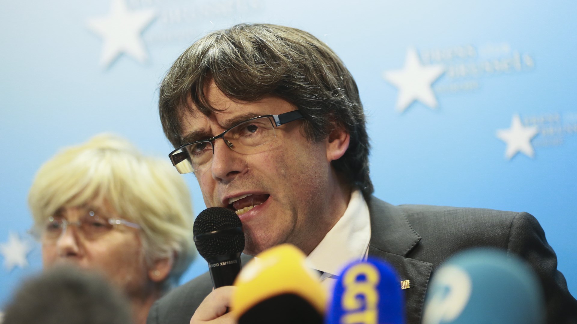 Πουτζντεμόν: Δεν ζητώ πολιτικό άσυλο στο Βέλγιο