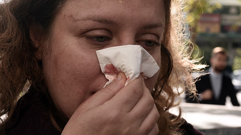 Αυτές είναι οι γυναίκες που δέχτηκαν επίθεση από χρυσαυγίτες έξω από το Εφετείο – ΦΩΤΟ