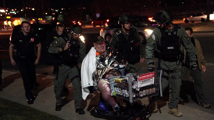 Τρεις οι νεκροί από τους πυροβολισμούς στο Walmart στο Κολοράντο – ΦΩΤΟ