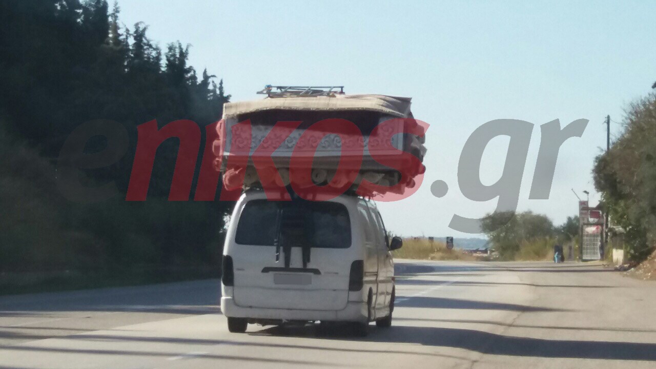 Δεν έχετε ξαναδεί τέτοιο φόρτωμα σε βαν- ΦΩΤΟ αναγνώστη
