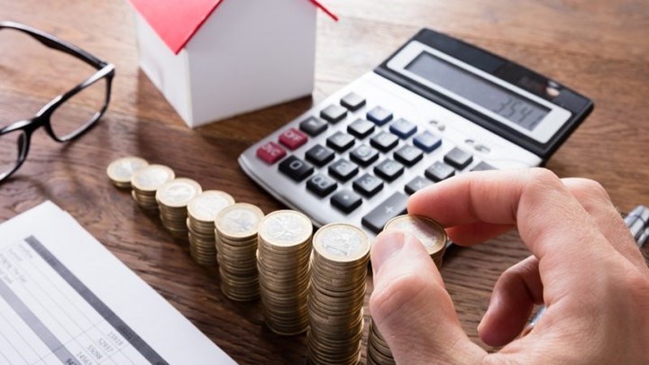 Κατά 2,5 δισ. μειώθηκαν τα δηλωθέντα εισοδήματα