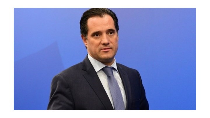 Σάλος με τις φωτογραφίες που δημοσιοποίησε ο Άδωνις για την υπόθεση Αυγενάκη – ΒΙΝΤΕΟ