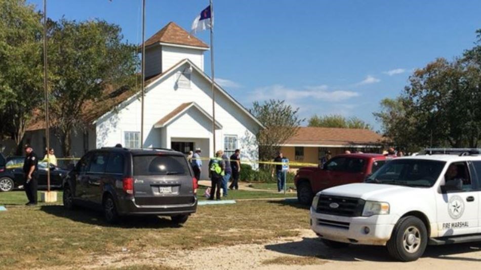 BBC: 27 οι νεκροί από την επίθεση ενόπλου σε εκκλησία στο Τέξας