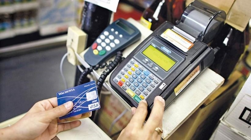 Ακριβότερο το χτίσιμο του αφορολόγητου με πλαστικό χρήμα