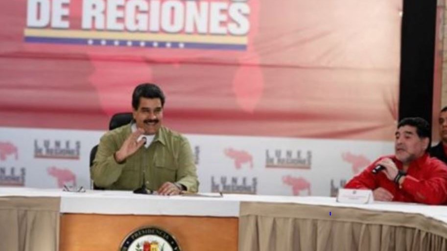 Ο Μαδούρο θα παίξει μπάλα με τον Μαραντόνα – ΒΙΝΤΕΟ