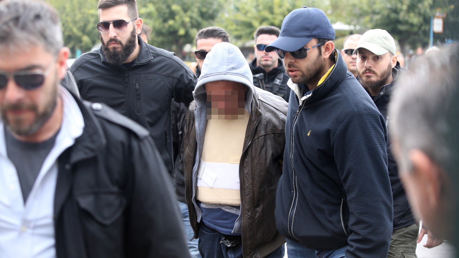 Γιατί δεν βρέθηκε ποτέ η τσάντα της Δώρας – Που πέταξε το μαχαίρι ο δολοφόνος της