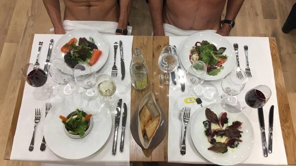 Αυτό είναι το εστιατόριο για γυμνιστές στο Παρίσι- ΦΩΤΟ