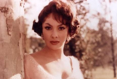 Τζίνα Λολομπρίτζιντα: Ήμουν κι εγώ θύμα σεξουαλικής κακοποίησης