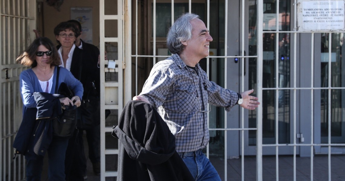 Θύελλα αντιδράσεων εντός και εκτός συνόρων για την άδεια στον Κουφοντίνα – ΒΙΝΤΕΟ