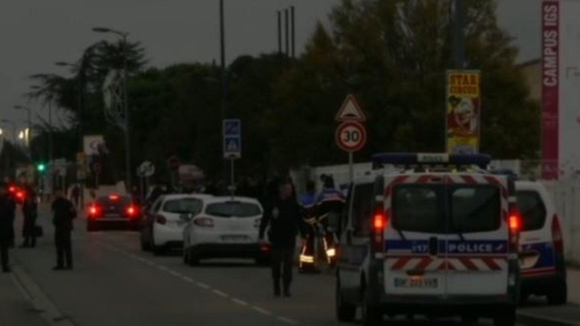 Τρία άτομα τραυματίστηκαν από το αυτοκίνητο που έπεσε σε πεζούς στην Τουλούζη – ΤΩΡΑ