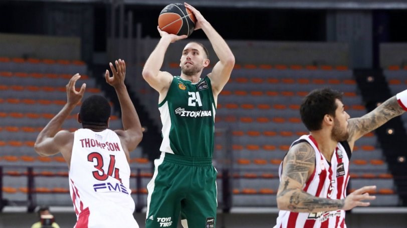 Ολυμπιακός – Παναθηναϊκός 17-16 (10′)