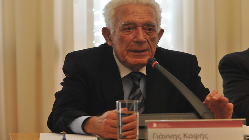 Πέθανε ο Γιάννης Καψής – ΤΩΡΑ