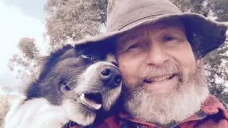 Κόρη μαθαίνει στον μπαμπά της πώς να βγάζει selfies – Οι φωτογραφίες που έγιναν viral- ΦΩΤΟ