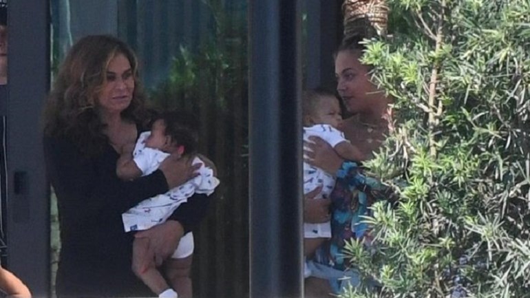 Οι πρώτες φωτογραφίες από τα δίδυμα της Beyoncé- ΦΩΤΟ