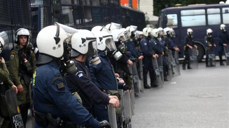 Σε “κόκκινο συναγερμό” η ΕΛ.ΑΣ. ενόψει της πορείας του Πολυτεχνείου