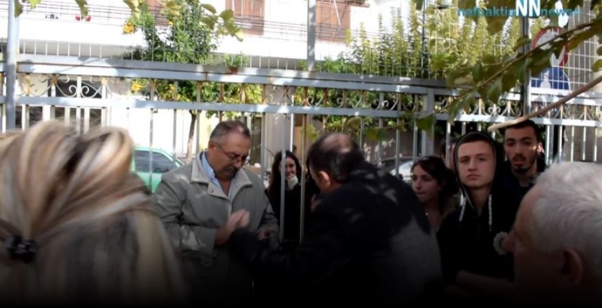 Ένταση μεταξύ διευθυντή και μαθητών σε λύκειο της Ναυπάκτου για την πενθήμερη εκδρομή – ΒΙΝΤΕΟ