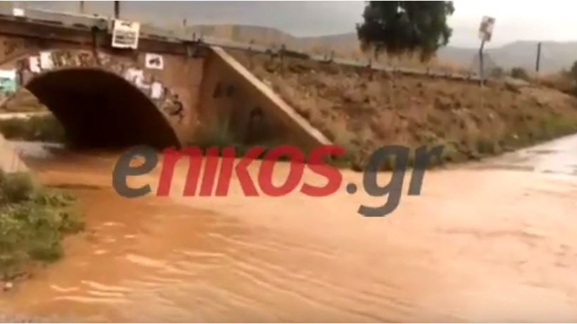 Απροσπέλαστοι οι δρόμοι στη Ν. Πέραμο – ΒΙΝΤΕΟ αναγνώστη