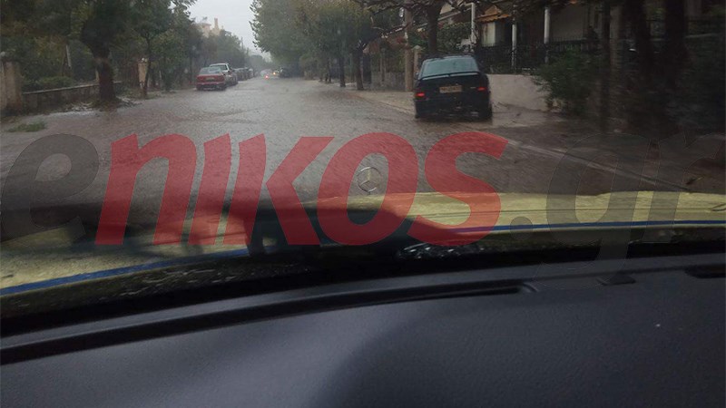 Δρόμοι – ποτάμια στο Μαρούσι – ΦΩΤΟ αναγνώστη