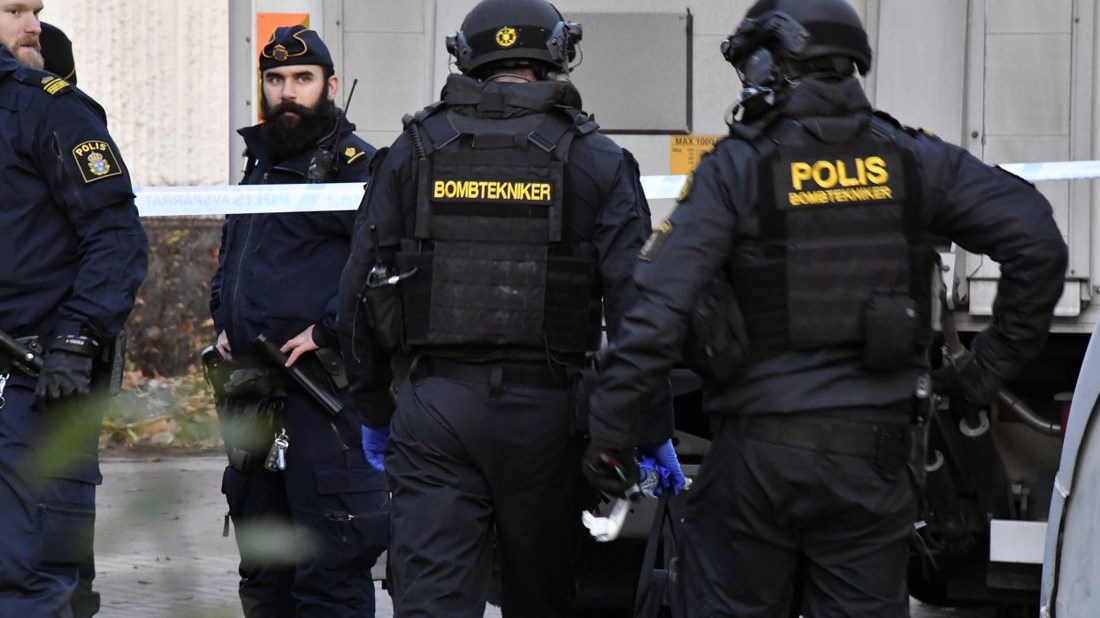 Μυστήριο με πτώμα άνδρα στη Σουηδία – Βρέθηκε πάνω του πακέτο με καλώδια