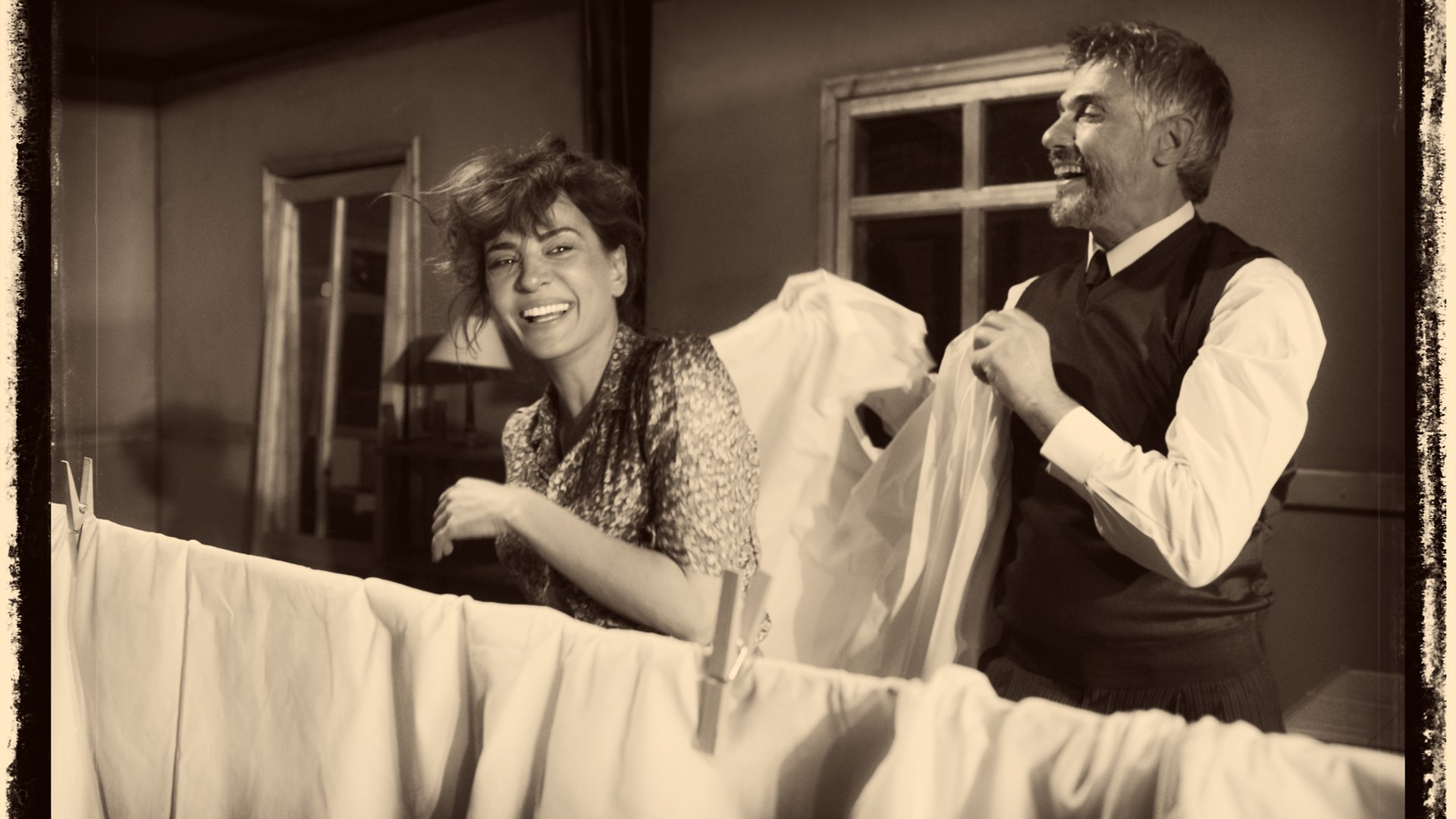 Ξεχωριστές πόζες Ζαλμά-Ματσούκα για μια …Ξεχωριστή [θεατρικά] μέρα!