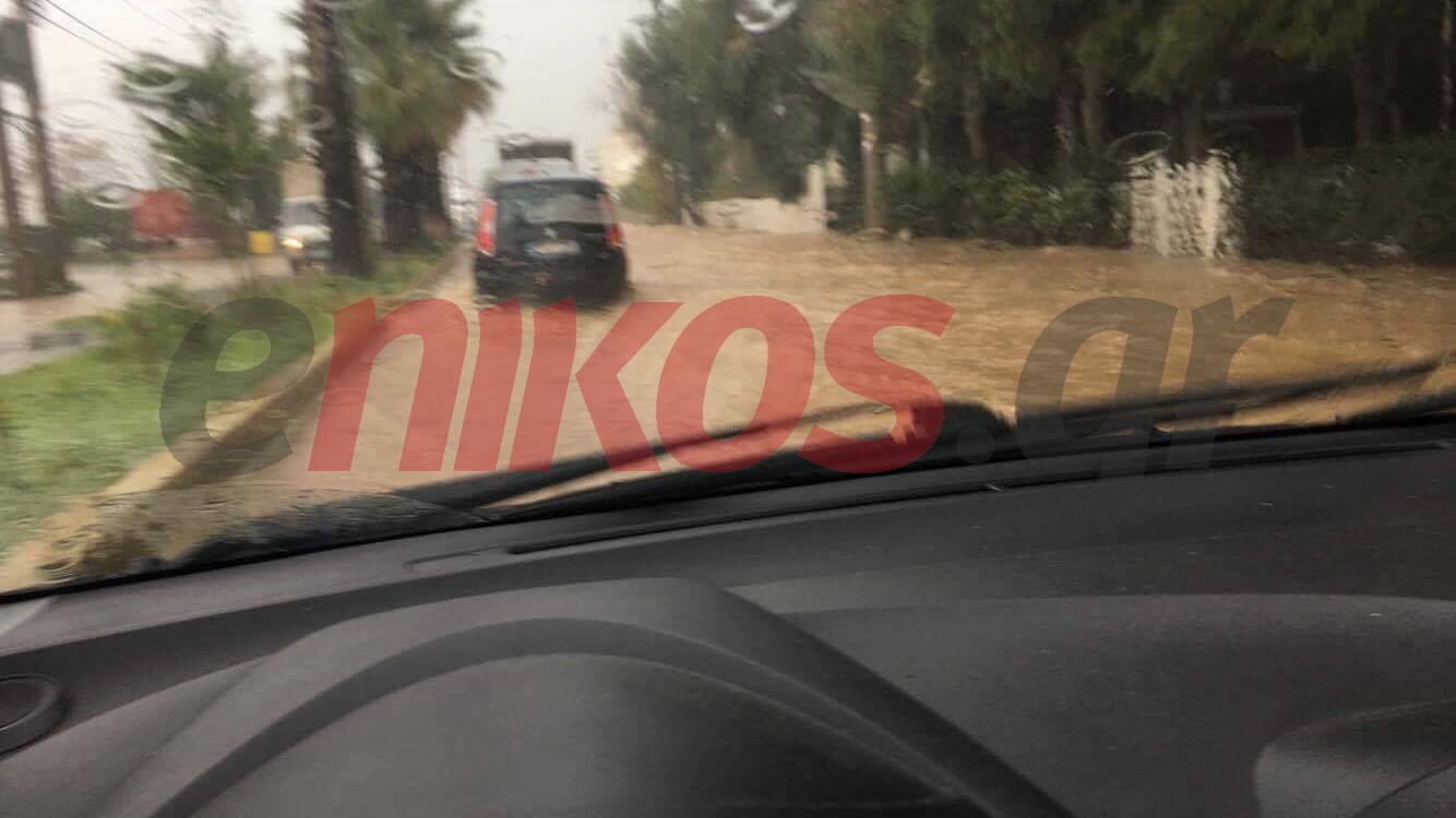 Νέα προβλήματα στον Ασπρόπυργο – Οι δρόμοι έγιναν ξανά ποτάμια – ΦΩΤΟ αναγνώστη