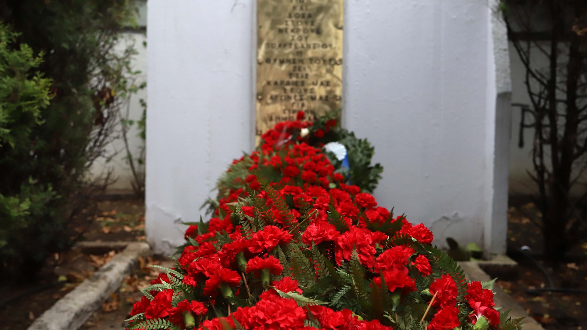 Κορυφώνονται οι εκδηλώσεις για την επέτειο του Πολυτεχνείου – ΦΩΤΟ