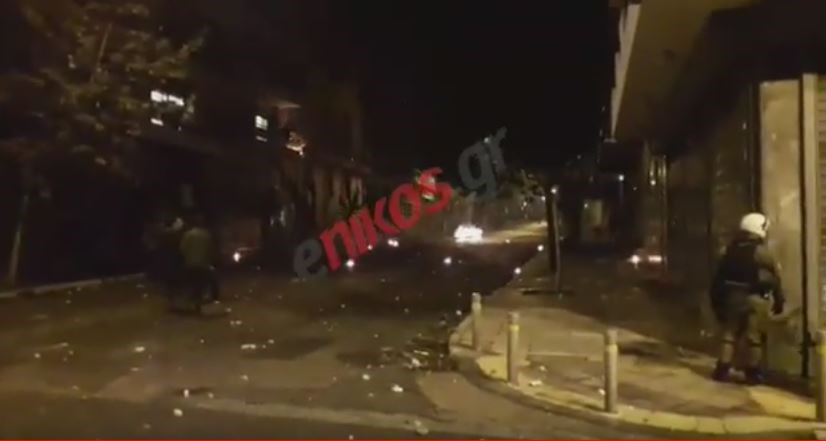 Επεισόδια στα Εξάρχεια – ΤΩΡΑ